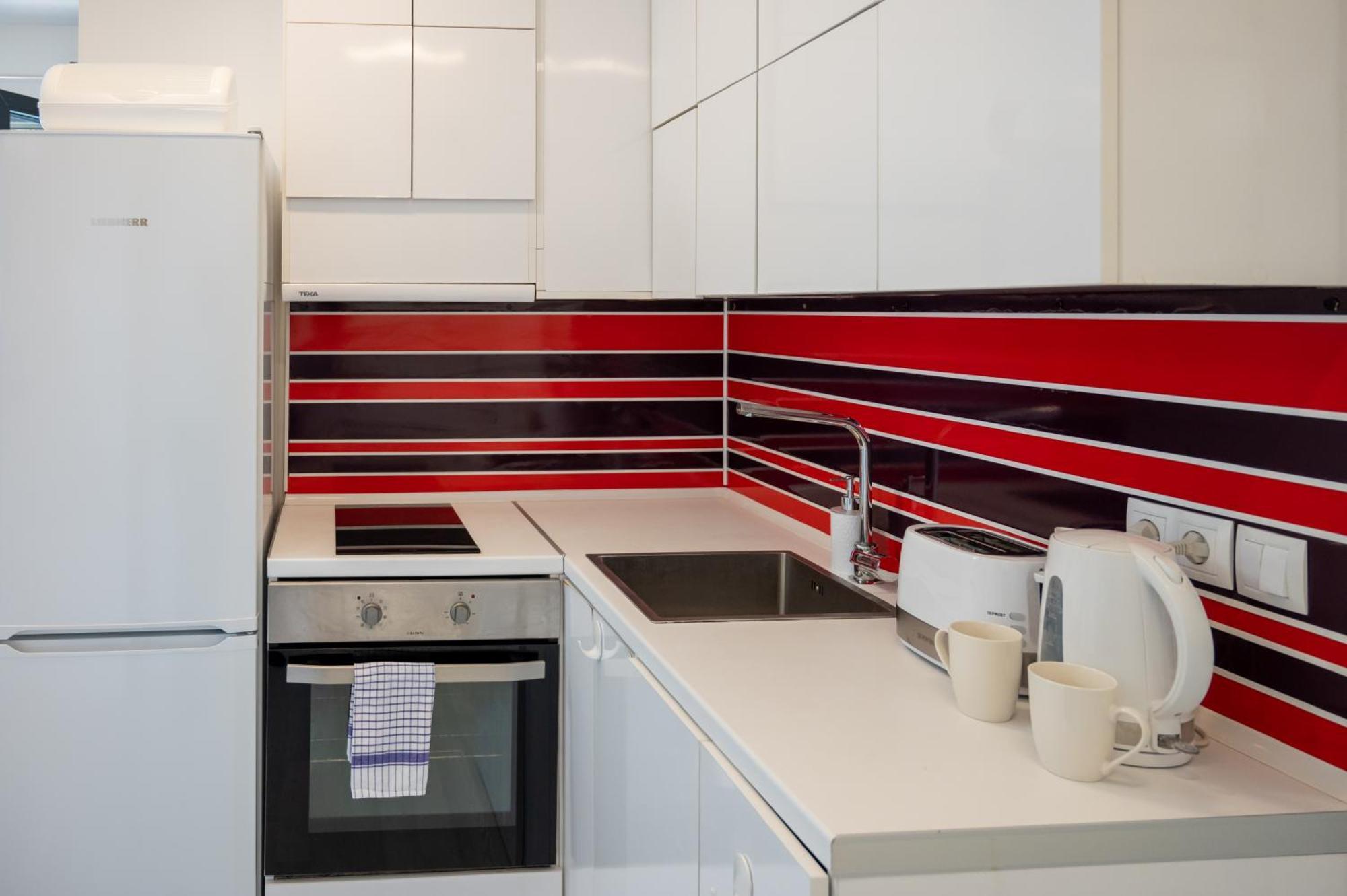 Апартаменти Colorful Studio With Balcony - Free Parking Софія Екстер'єр фото
